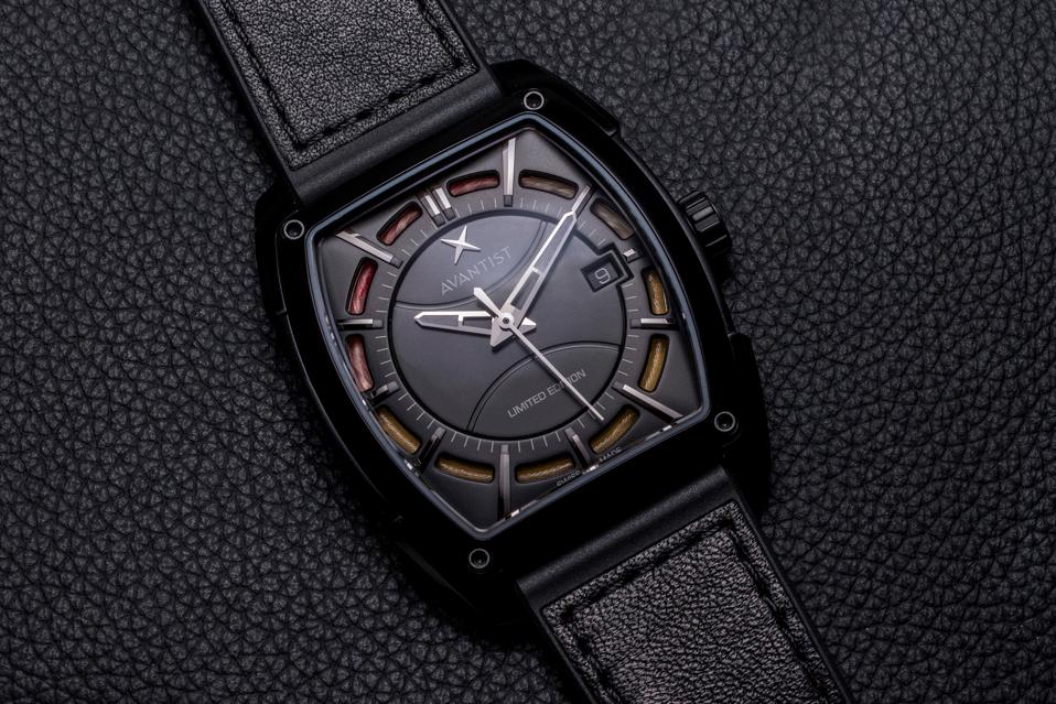 The Legend Series Martina Navratilova Edition showing actual racquet strings used to win the Wimbledon Grand Slam in 1978