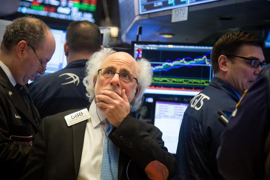 Stocks This Week: Sell Short Liberty Global And Expedia