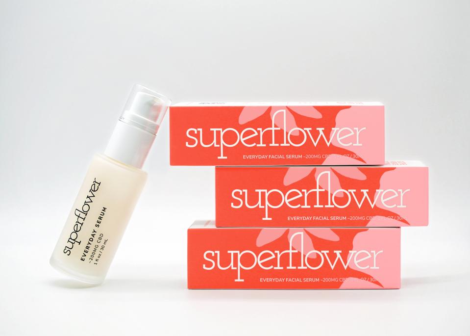 Superflower The Everyda Serum Carton