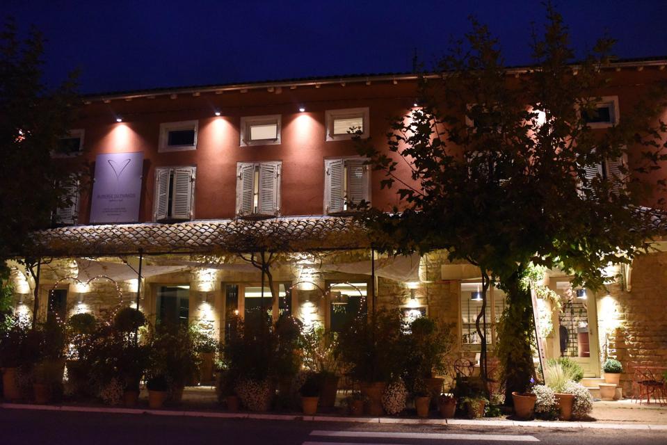 SaintAmour Perfect Burgundy Village For Wine Lovers