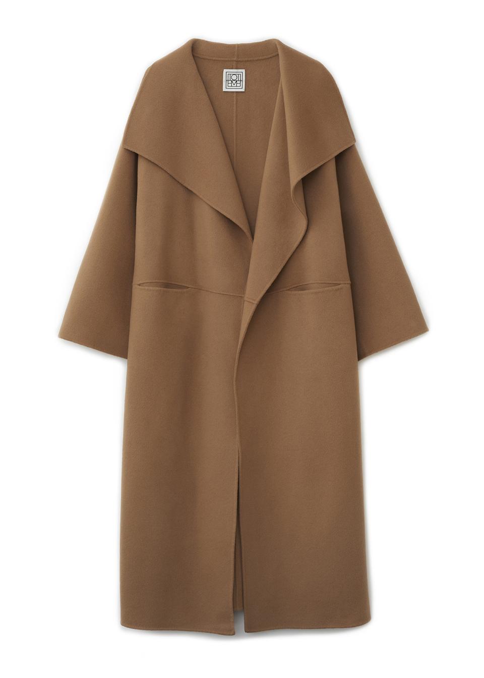 The Totême Annecy coat