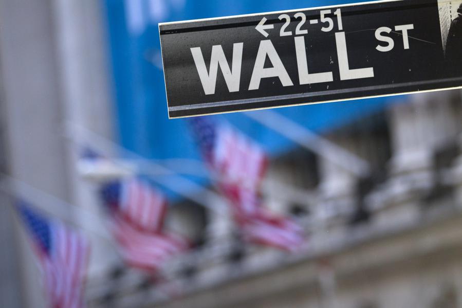 Stocks This Week: Sell Short Bank Of America And Buy VISA