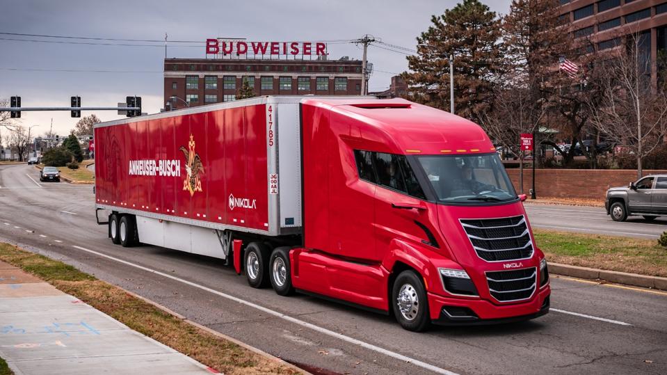 A Nikola One hydrogen-powered semi hauls a load of Budweiser beer for Anheuser-Busch in Saint Louis in November 2019.
