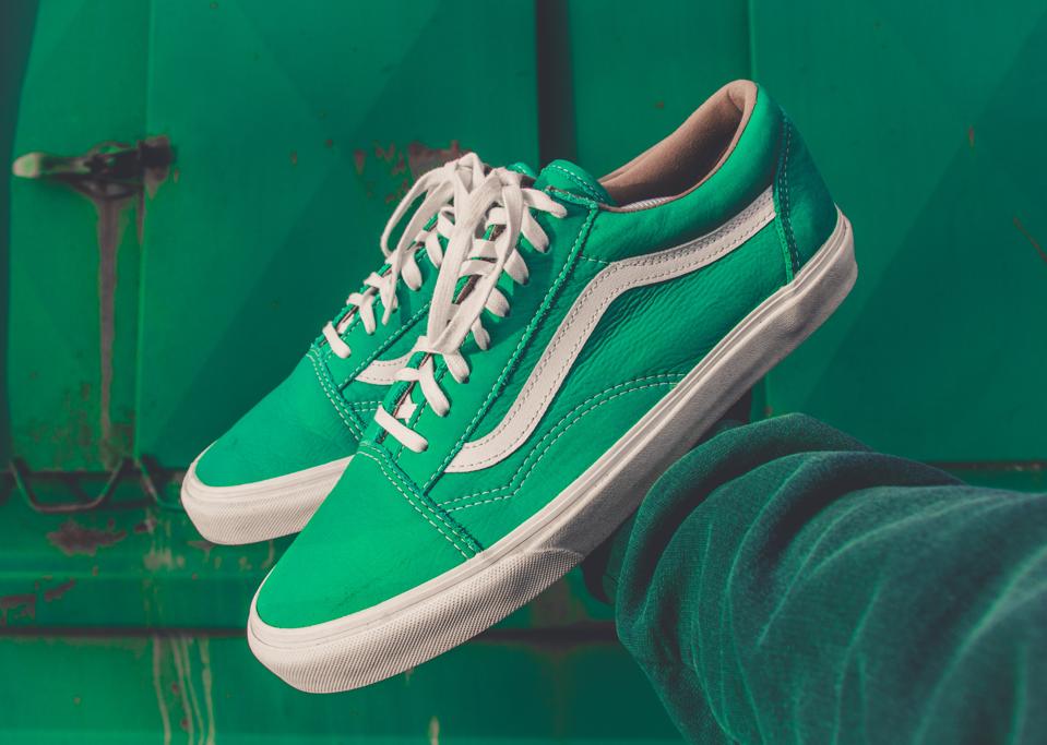 Green tennis shoes.