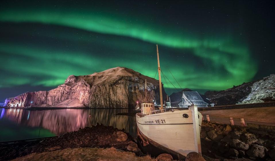 Thor Sigurgeirsson's image from Vestmannaeyjar, Iceland.