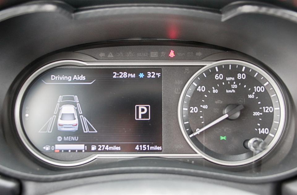 2020 Nissan Versa SR CVT