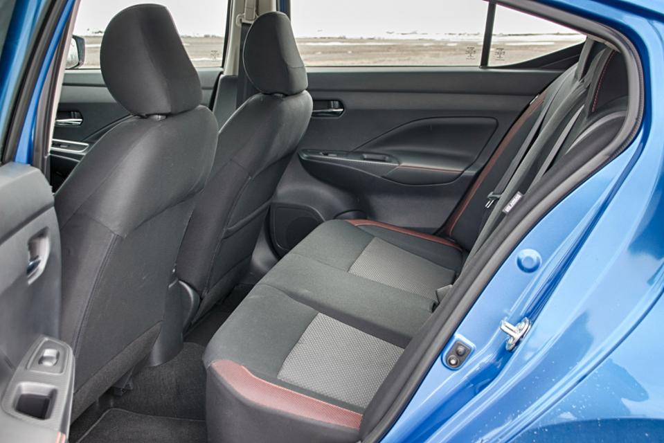 2020 Nissan Versa SR CVT