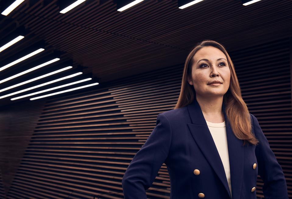 coinbase-Emilie-Choi-by-Ethan-Pines-0068