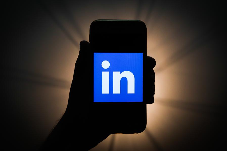 On CRM: LinkedIn Takes Another Big Step Towards CRM Integration