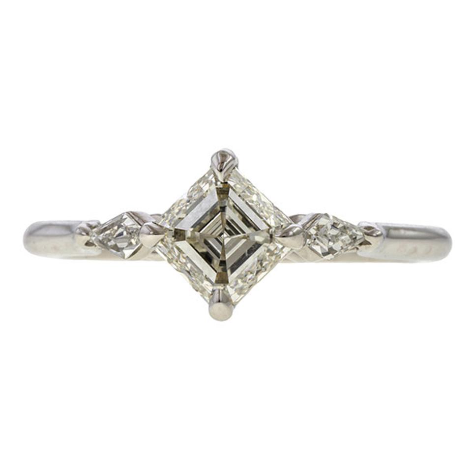 engagment ring