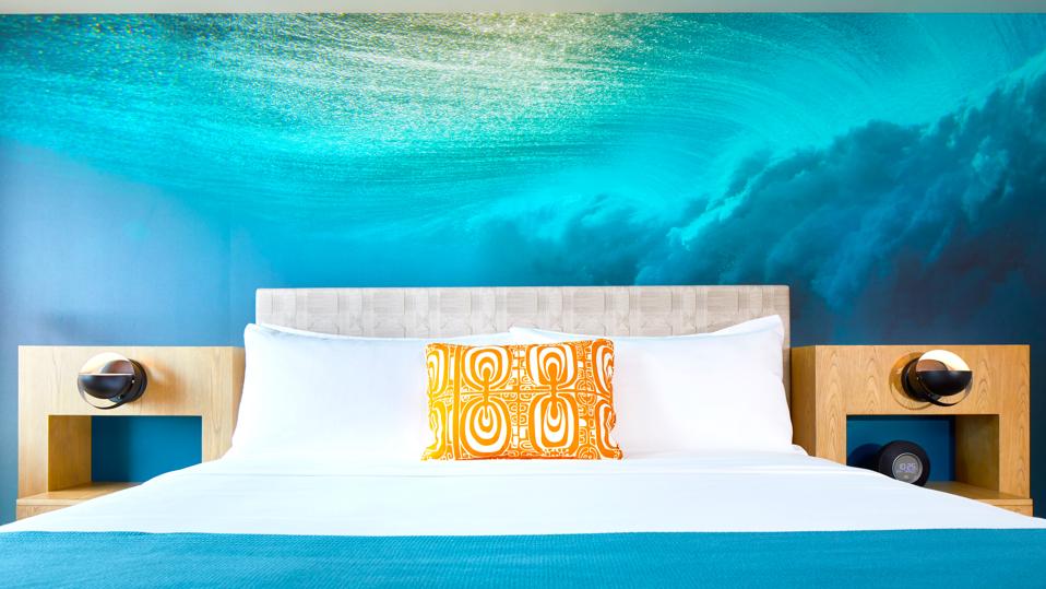 Waikiki Beachcomber - Headboard Image