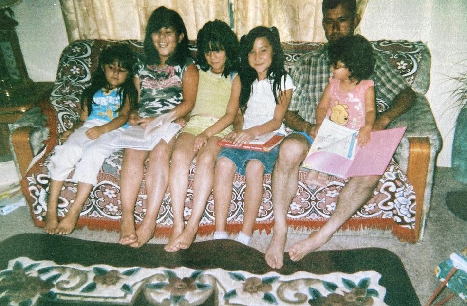 Jessica as a child (3rd from the left) with her family in Merrill, Oregon.