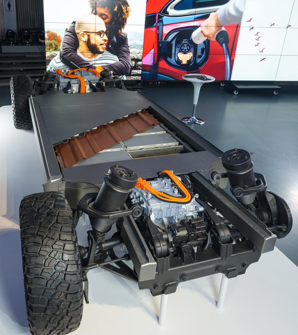 General Motors Ultium electric drive systems for the 2022 GMC Hummer EV