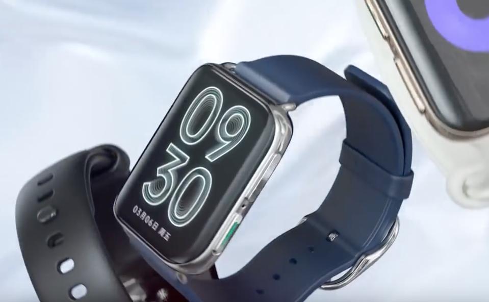 Side buttons on the Oppo Watch