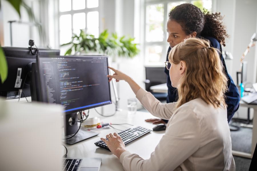 Three Powerful Practices That Help Women Advance At Work