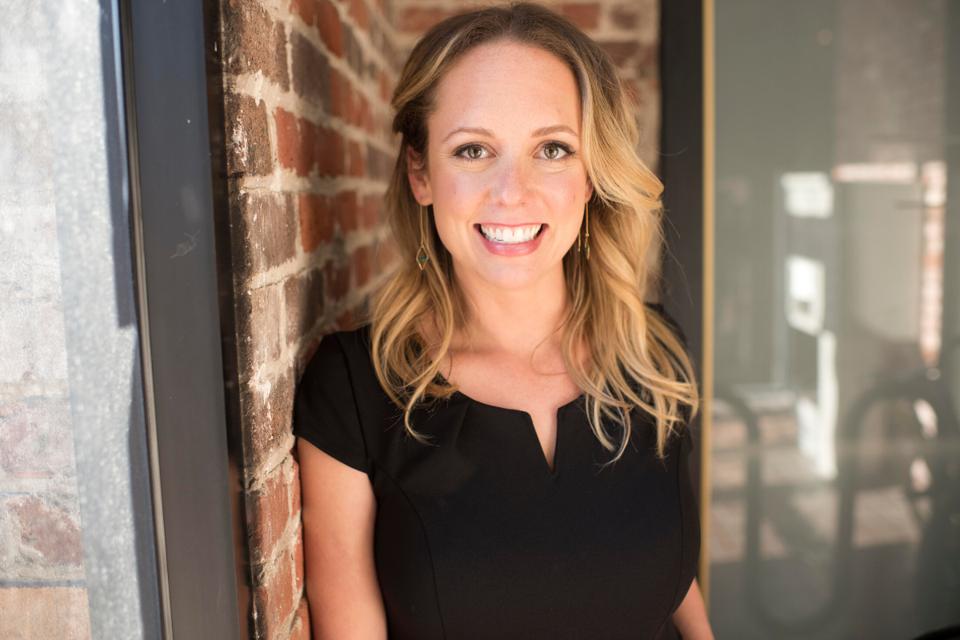The One Critical Facebook Ad Mistake Almost Everyone Makes | Stephanie Burns