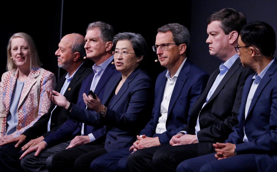 AMD Reveals New Product Roadmaps At Its 2020 Financial Analyst Day