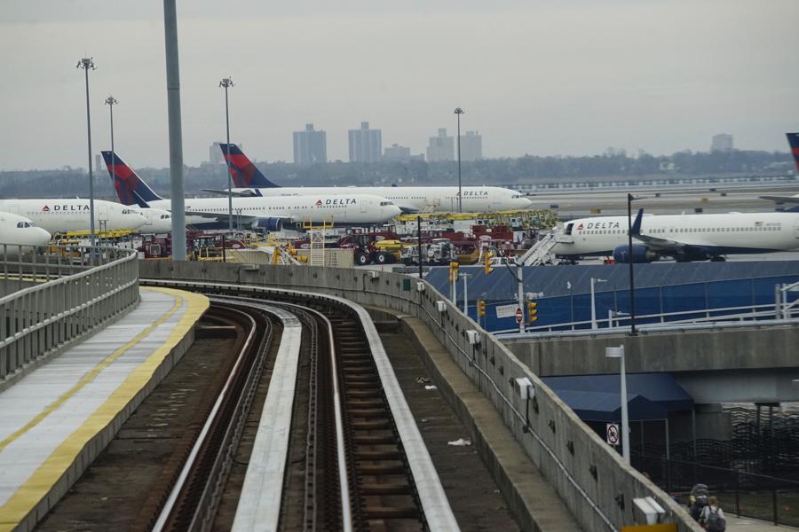 Delta Will Cut Flying By 40%, Halt Europe Service And Ground 300 Airplanes