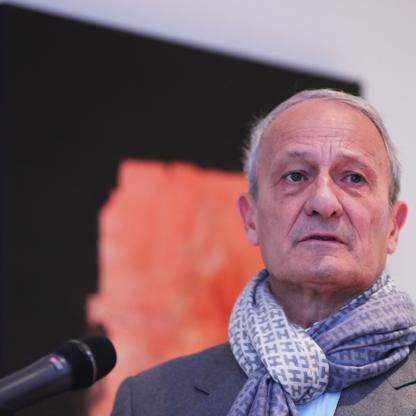 Lutz Mario Helmig & family Net Worth and Profile