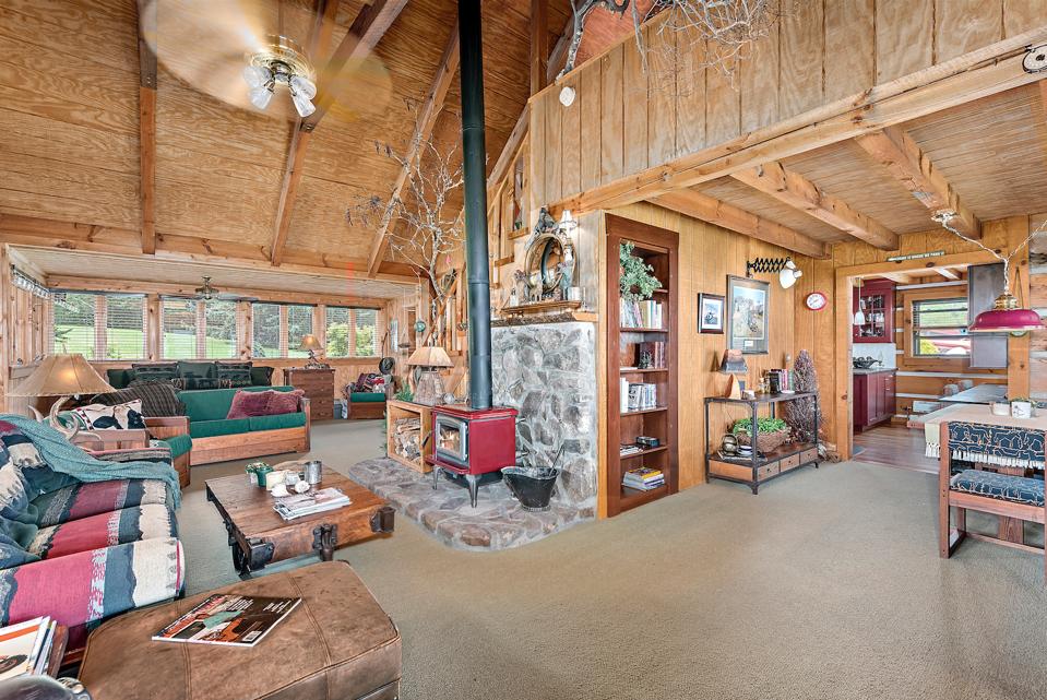 Cabin 1 is a traditional southern charm cabin, powered by wind and solar energy