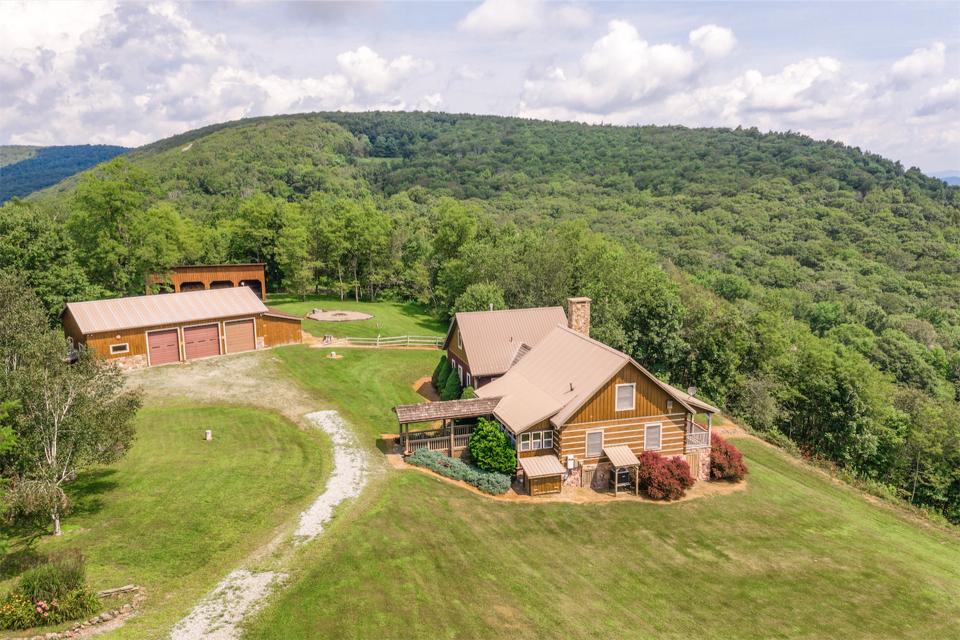 Cabins at High Mountain are spaced for privacy and optimum views.