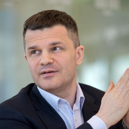 Dmitry Kamenshchik Net Worth and Profile