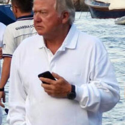 Anthony Bamford & family Net Worth and Profile