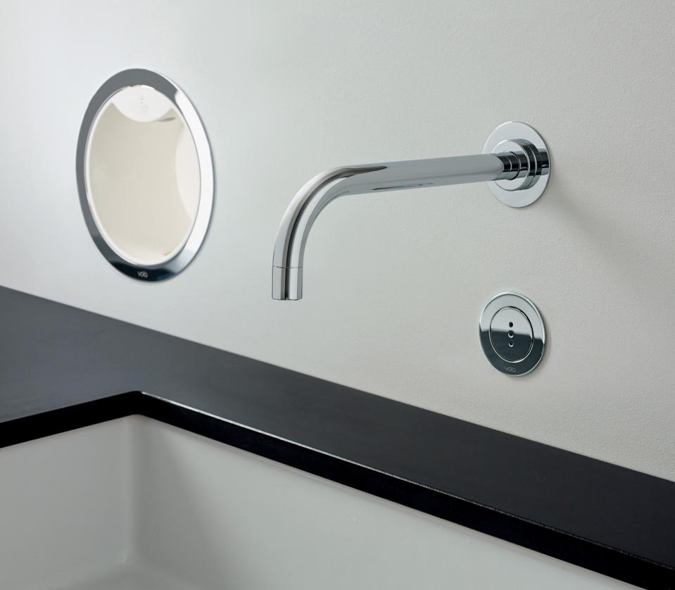 10 Touchless Home Products For Reduced Germ Spread 8 Commercial hands-free soap dispenser