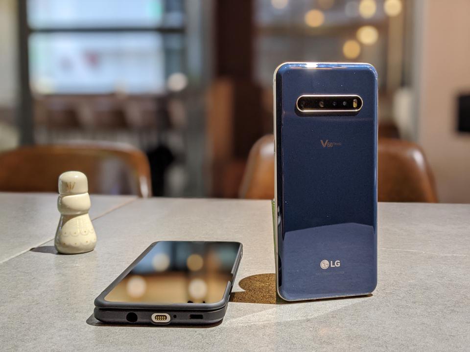 LG V60 Dual Screen Hands-On: Practical, Affordable Two-Screen Phone