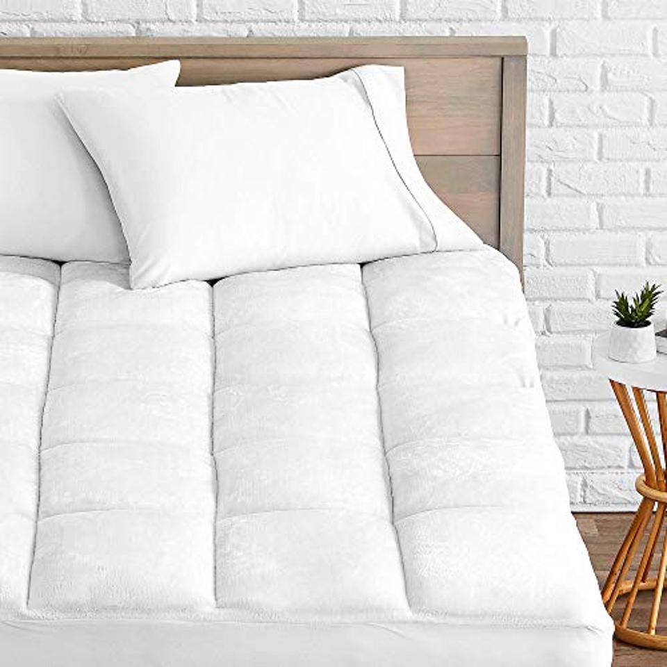 11 Of The Best Mattress Toppers For Upgrading Your Bed 11 Of The Best Mattress Toppers For Upgrading Your Bed