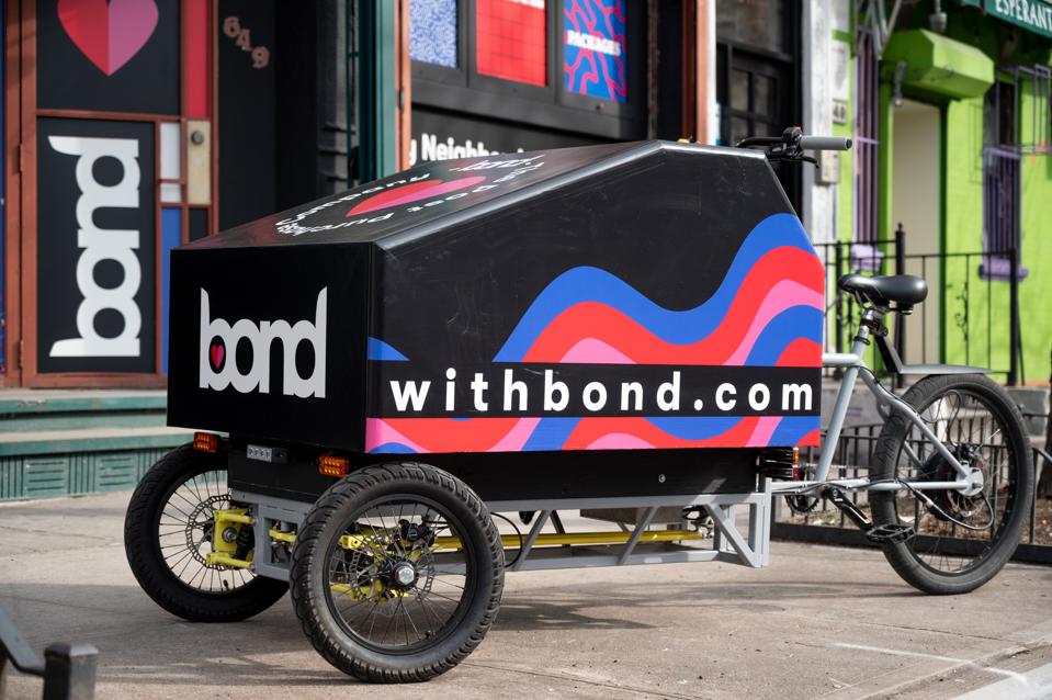 bond, bondmobile, electric trike, electronic vehicle, electric vehicle, delivery