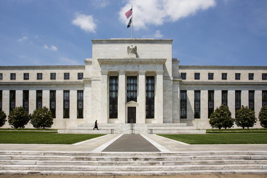 Fed Loyalists Are Drifting Toward Zealotry Just As Their Hot-Hand Cools
