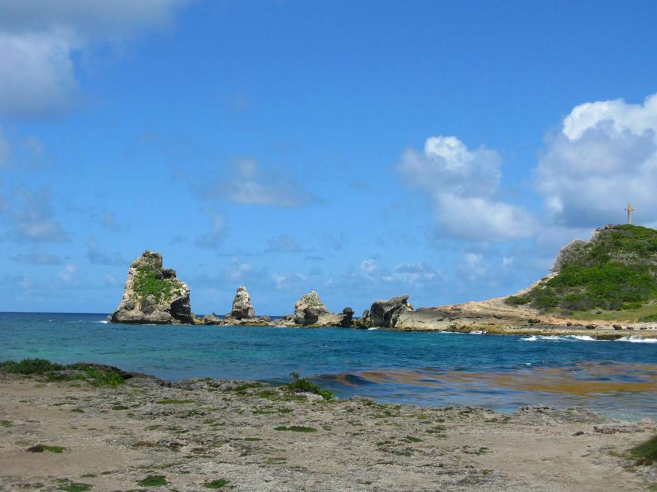 Sailing-Stream.fr ⚓ Vous rêvez de voyager? Mettez ces sentiers de randonnée des Caraïbes sur votre liste des incontournables ⚓ Pointe des Chateaux