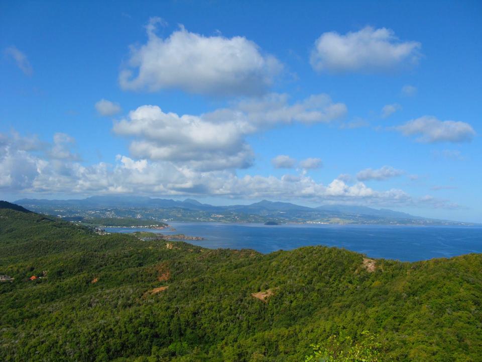 Sailing-Stream.fr ⚓ Vous rêvez de voyager? Mettez ces sentiers de randonnée des Caraïbes sur votre liste des incontournables ⚓ Grand Sentier
