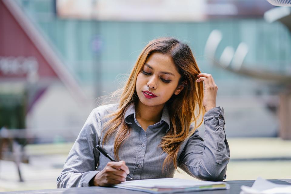 39 Free Writing Contests: Legitimate Competitions With Cash Prizes essay contests for college students
