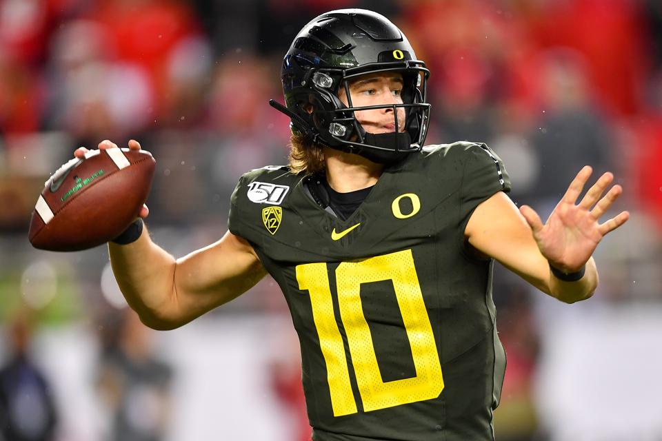 Nfl Draft 2020 Predictions Schedule Odds Order And First Round