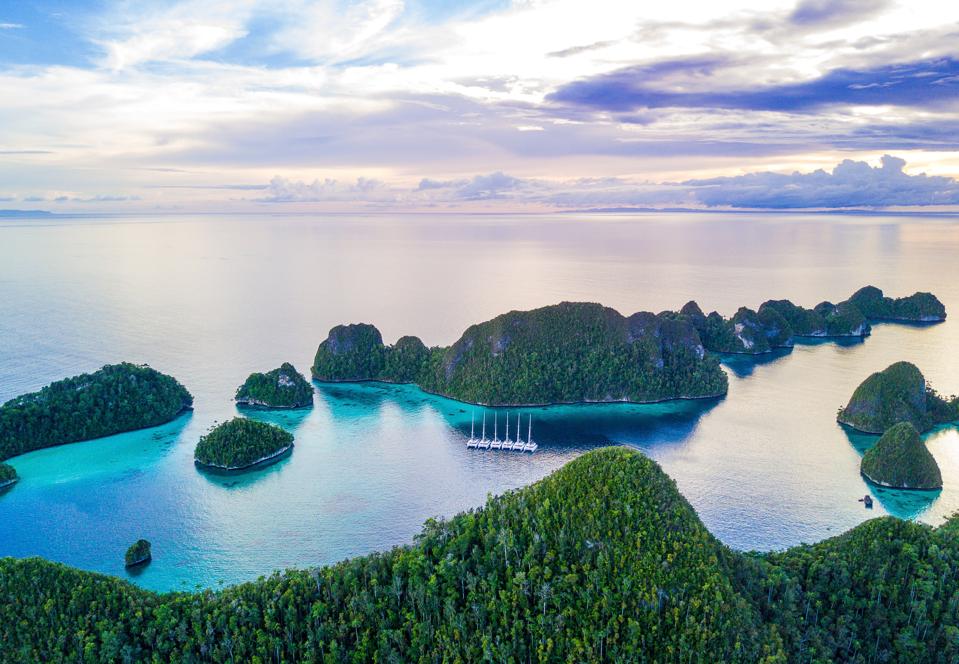 Sailing-Stream.fr ⚓ Pourquoi votre prochaine aventure devrait être un voyage à la voile en Indonésie | Meridian Adventure SAIL ⚓ Meridian Adventure Sail Raja Ampat Diving