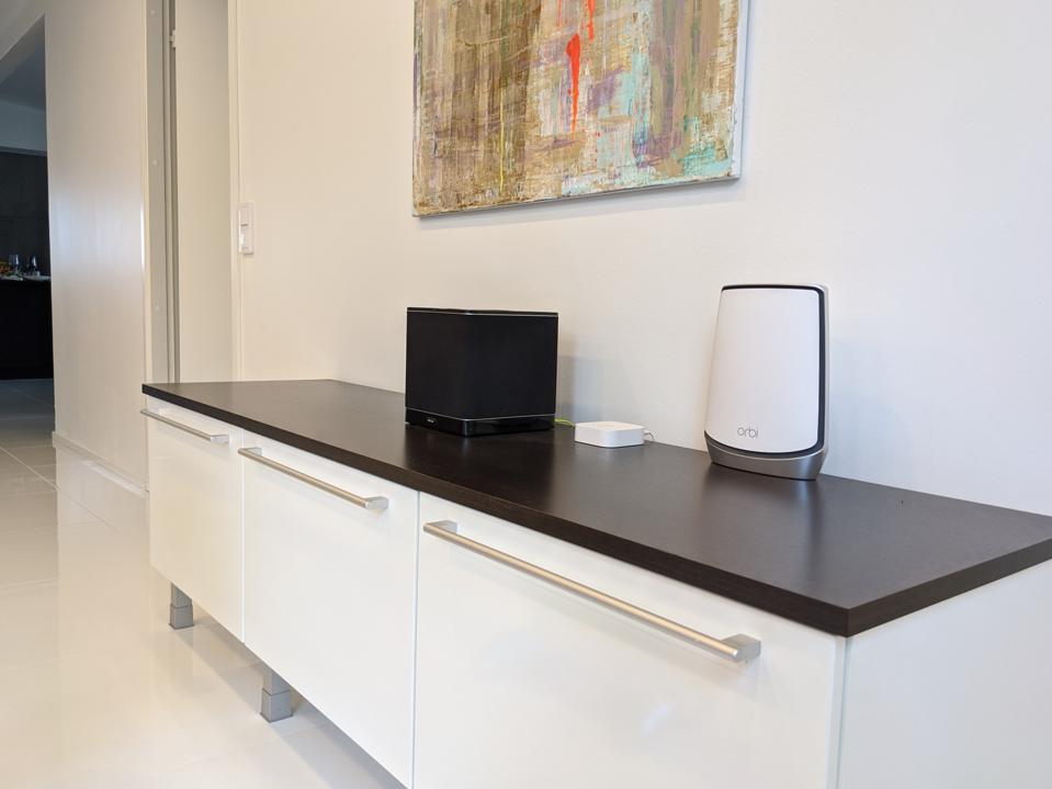 Netgear, Orbi WiFi, best WiFi, Orbi WiFi 6, WiFi 6 router, WiFi 6 mesh router, best router,