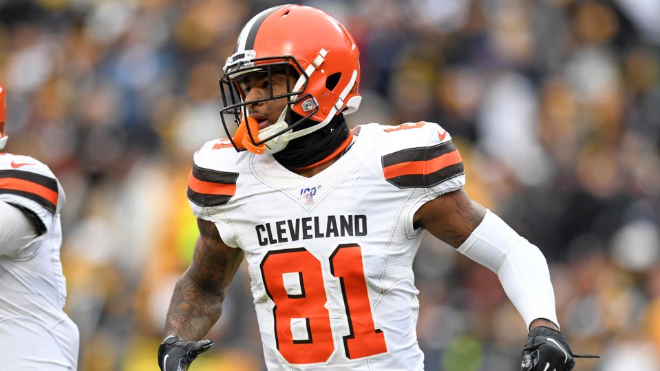 Cleveland Browns v Pittsburgh Steelers
