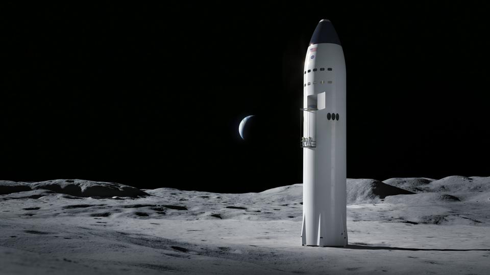Starship landed on the Moon