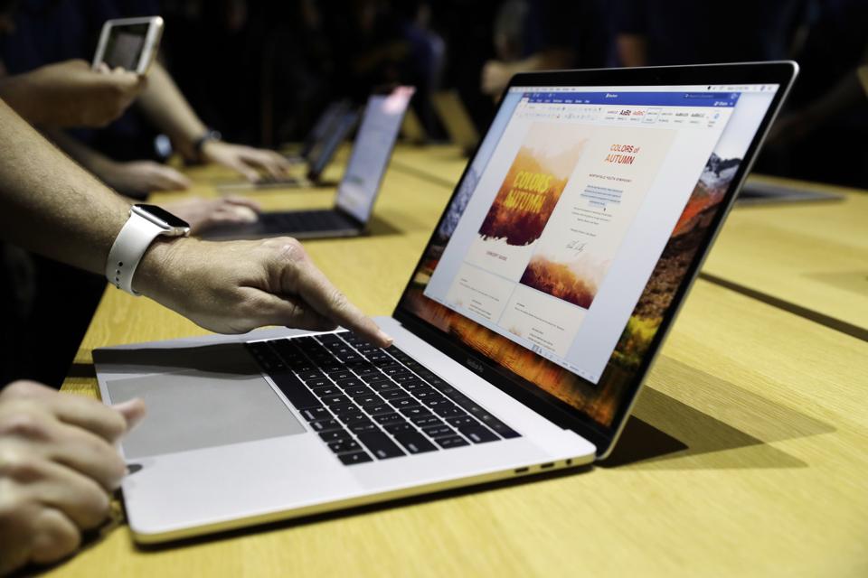 Apple Showcase