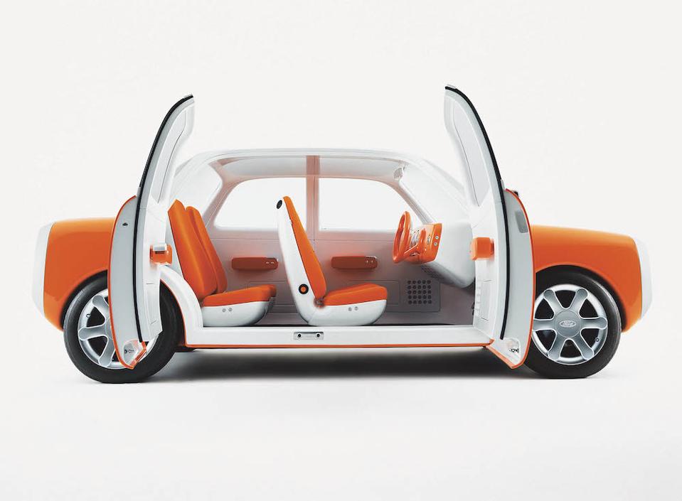 Marc Newson's 1999 Ford 021C Concept previewed some exciting ideas for automotive design