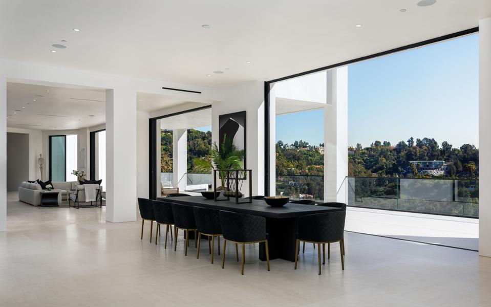 This 100 Million Resort Like Estate Is The New Jewel Of Bel Air