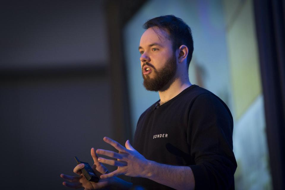 Travel hospitality Sonder startup