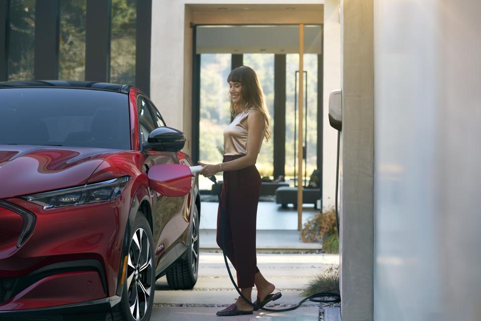 Mustang Mach-E 12 (Large)The 2021 Ford Mustang Mach-E will be able to add up to 61 miles of range in 10 minutes when charging from a DC fast charge station