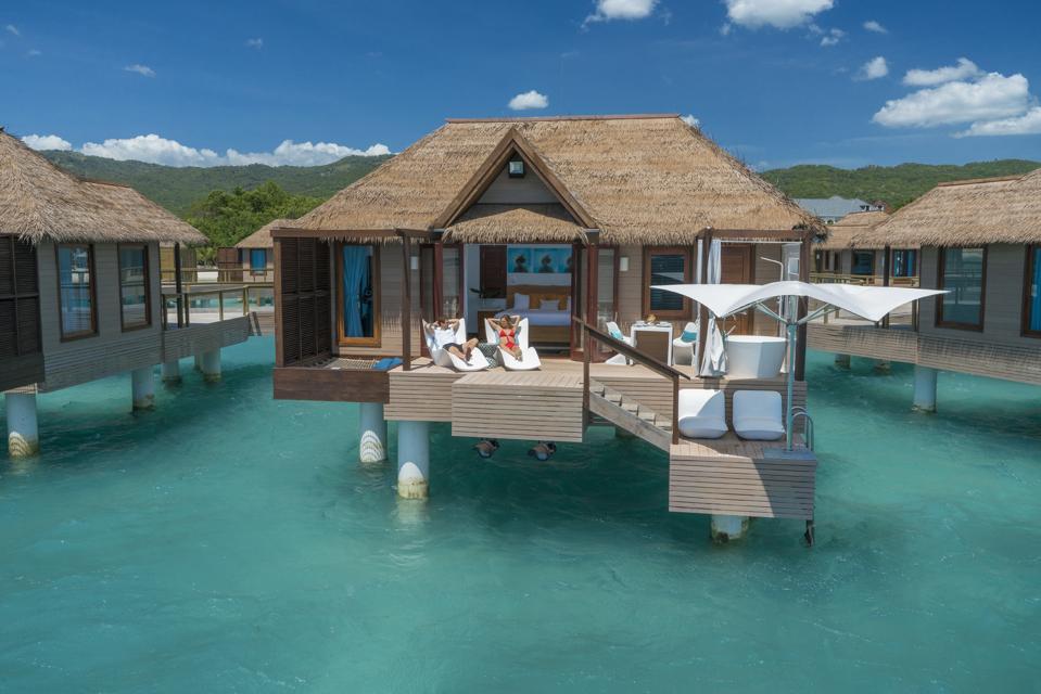 https://specials-images.forbesimg.com/imageserve/5ecbf93e85e6c7000617c328/960x0.jpg?fit=scale https://specials-images.forbesimg.com/imageserve/5ecbf93e85e6c7000617c328/960x0.jpg?fit=scale