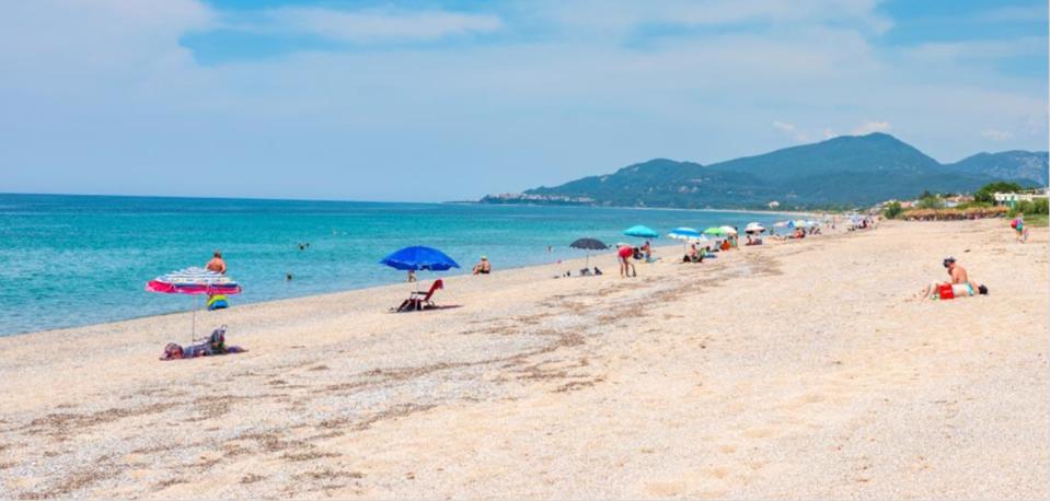 Плаж Preveza Monolithi в Гърция, най-сигурният плаж в Европа