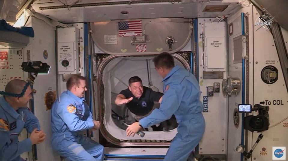 Crew Dragon hatches open