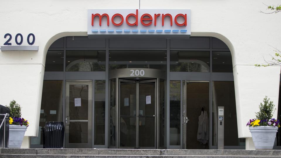 Moderna Hires New CFO Amid Race To Develop Coronavirus Treatment