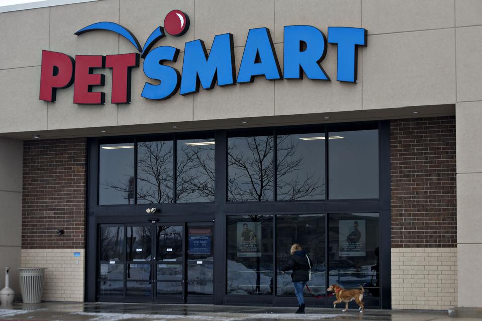 Change Is Coming To The Way Pet Products Are Sold